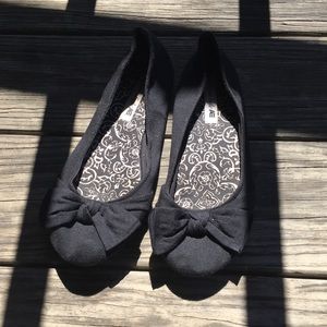 Black American Eagle Flats with Bow